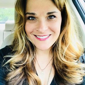 Meet your Posher, Cortney